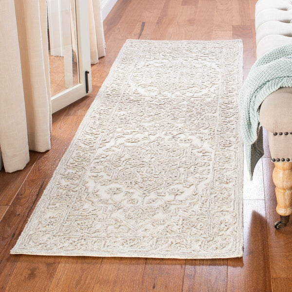 Safavieh Trace 302 Hand Tufted Indian Wool and Cotton with Latex Transitional Rug TRC302A-2640