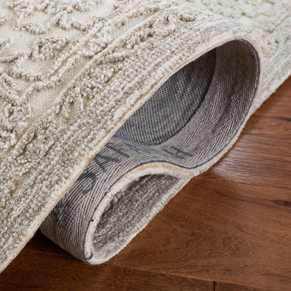 Safavieh Trace 302 Hand Tufted Indian Wool and Cotton with Latex Transitional Rug TRC302A-2640