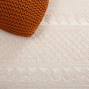 Safavieh Trace 402 Hand Tufted Wool and Cotton with Latex Bohemian Rug TRC402A-8