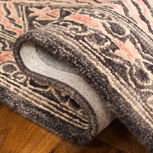 Trace 507 Transitional Hand Tufted 100% Wool Pile Rug Black / Red