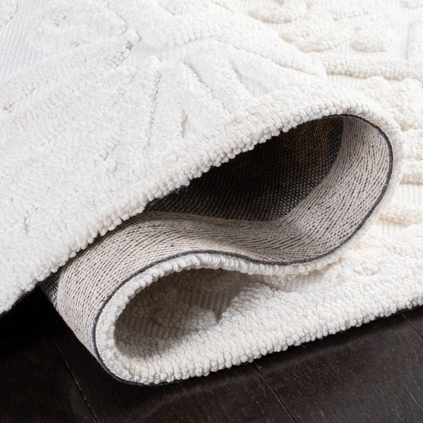 Safavieh Trace 601 Hand Tufted 60% Wool and 40% Polyester Rug TRC601A-4