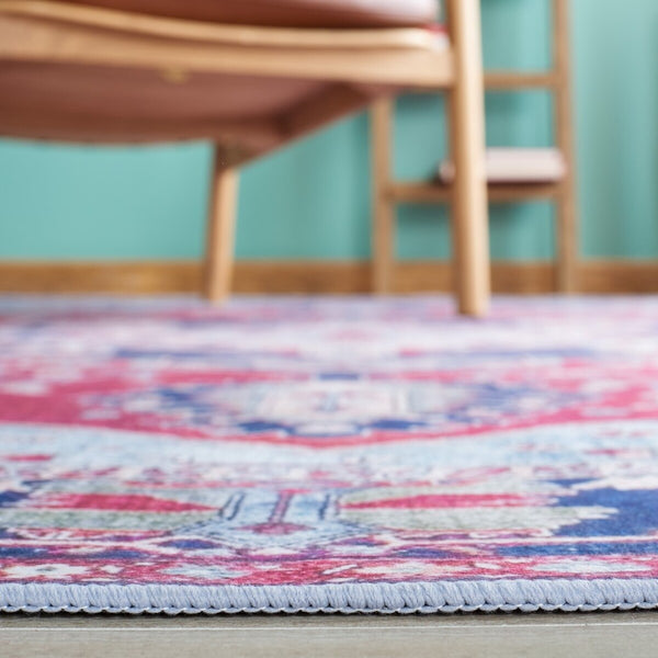 Safavieh Tucson 108 M/W S/R Power Loomed 100% Polyester Pile Traditional Rug TSN108Q-5SQ