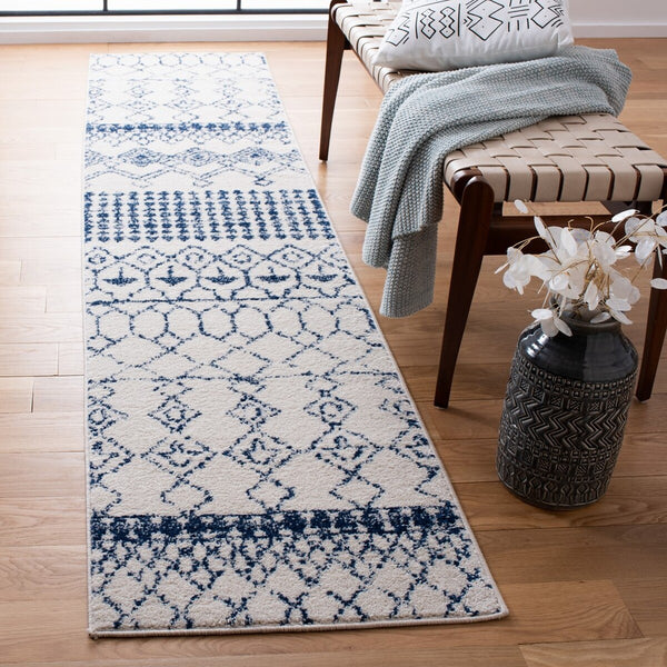 Tulum 229 Bohemian Power Loomed Polypropylene Pile Rug Ivory / Navy