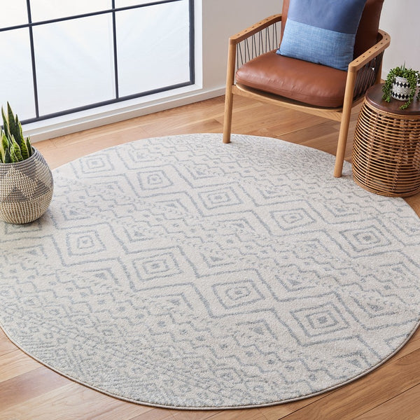 Tulum 267 Bohemian Power Loomed Polypropylene Pile Rug Ivory / Light Grey