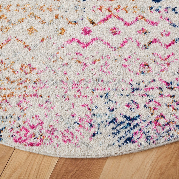 Tulum 267 Bohemian Power Loomed Polypropylene Pile Rug Ivory / Fuchsia