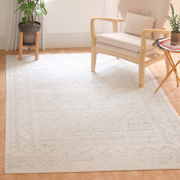 Safavieh Tulum 268 Power Loomed 60% Polypropylene/40% Jute Bohemian Rug TUL268B-5SQ