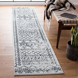 Tulum 268 Bohemian Power Loomed Polypropylene Pile Rug Ivory / Black