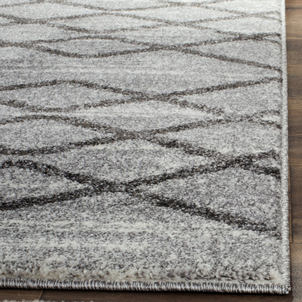 Safavieh Tunisia TUN297 Rug