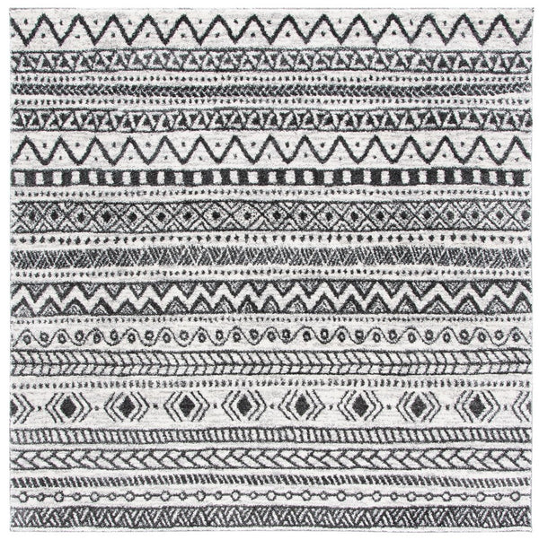 Tunisia 735 Bohemian Power Loomed 100 % Polyproplene Pile Rug Ivory / Black