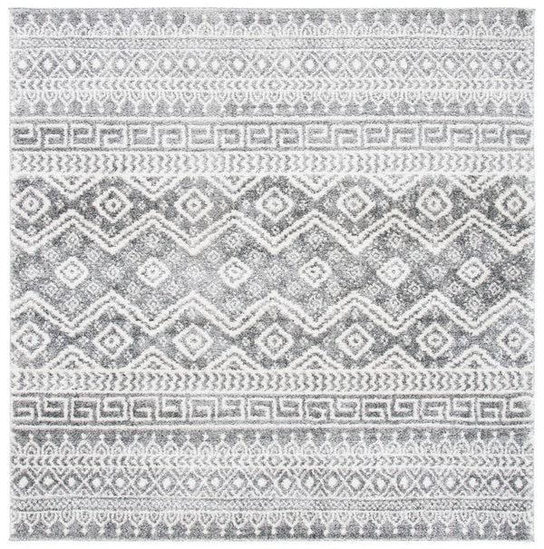 Tunisia 737 Bohemian Power Loomed 100 % Polyproplene Pile Rug Black / Ivory