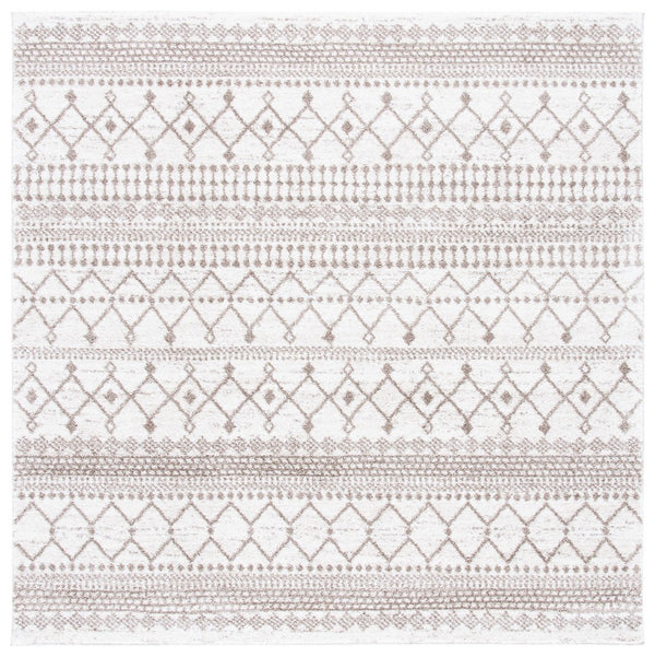 Tunisia 742 Bohemian Power Loomed 100 % Polyproplene Pile Rug Ivory / Tan