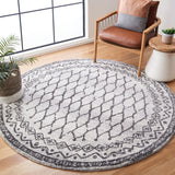 Tunisia 760 Bohemian Power Loomed 100 % Polyproplene Pile Rug Ivory / Black