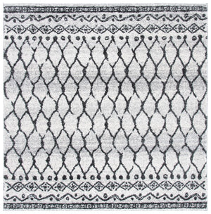 Tunisia 760 Bohemian Power Loomed 100 % Polyproplene Pile Rug Ivory / Black