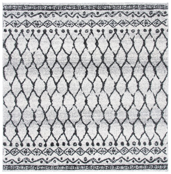 Tunisia 760 Bohemian Power Loomed 100 % Polyproplene Pile Rug Ivory / Black