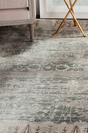 Safavieh Valencia VAL118 Power Loomed Rug