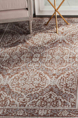 Safavieh Valencia VAL208 Power Loomed Rug