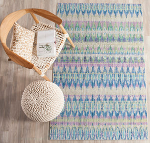 Safavieh Valencia VAL220 Power Loomed Rug