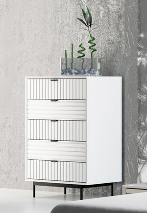 VIG Furniture Nova Domus Valencia Contemporary White Chest VGMABR-76-CHEST