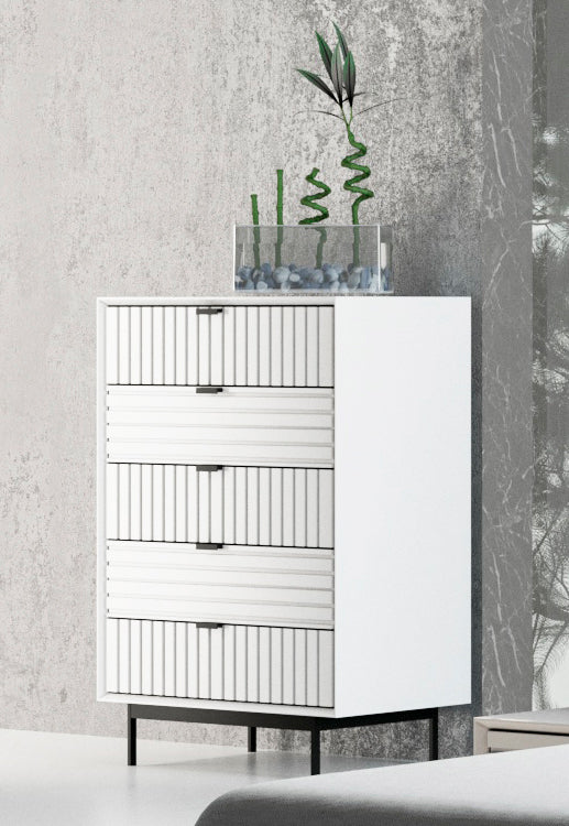 VIG Furniture Nova Domus Valencia Contemporary White Chest VGMABR-76-CHEST