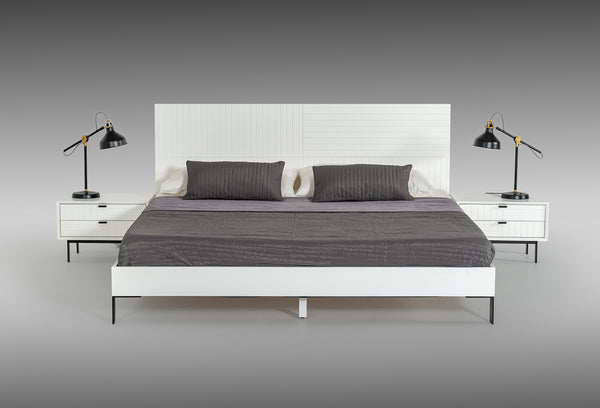 VIG Furniture Nova Domus Valencia Contemporary White Bed VGMABR-76-BED