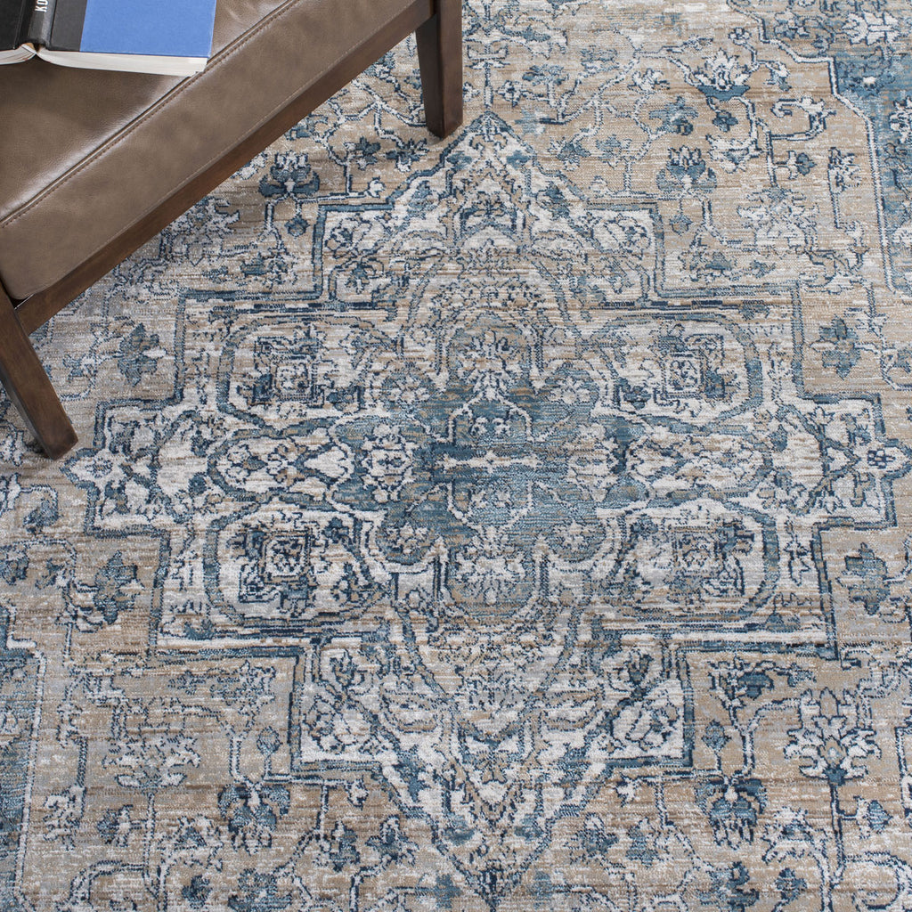 Victoria 900 Victoria 910 Traditional Power Loomed Polypropylene Rug Blue / Grey