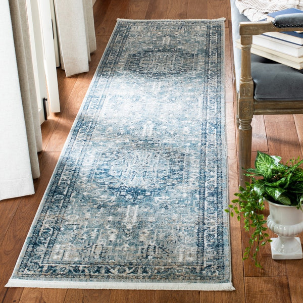 Victoria 900 Victoria 933 Traditional Power Loomed Polypropylene Rug Blue / Grey