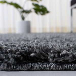 Venus Shag 500 Venus Shag 520 Shag Power Loomed 60% Polypropylene 35% Recycled Polyester 5% Latex Rug Dark Grey