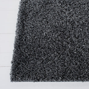 Venus Shag 500 Venus Shag 520 Shag Power Loomed 60% Polypropylene 35% Recycled Polyester 5% Latex Rug Dark Grey