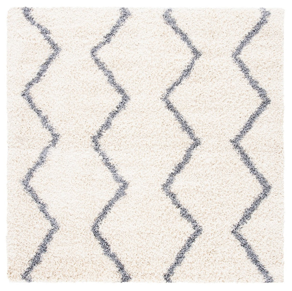 Venus Shag 600 Venus Shag 680 Shag Power Loomed 60% Polypropylene 35% Recycled Polyester 5% Latex Rug Ivory / Grey