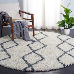 Venus Shag 600 Venus Shag 682 Shag Power Loomed 100 % Polypropylene Pile Rug Ivory / Dark Grey
