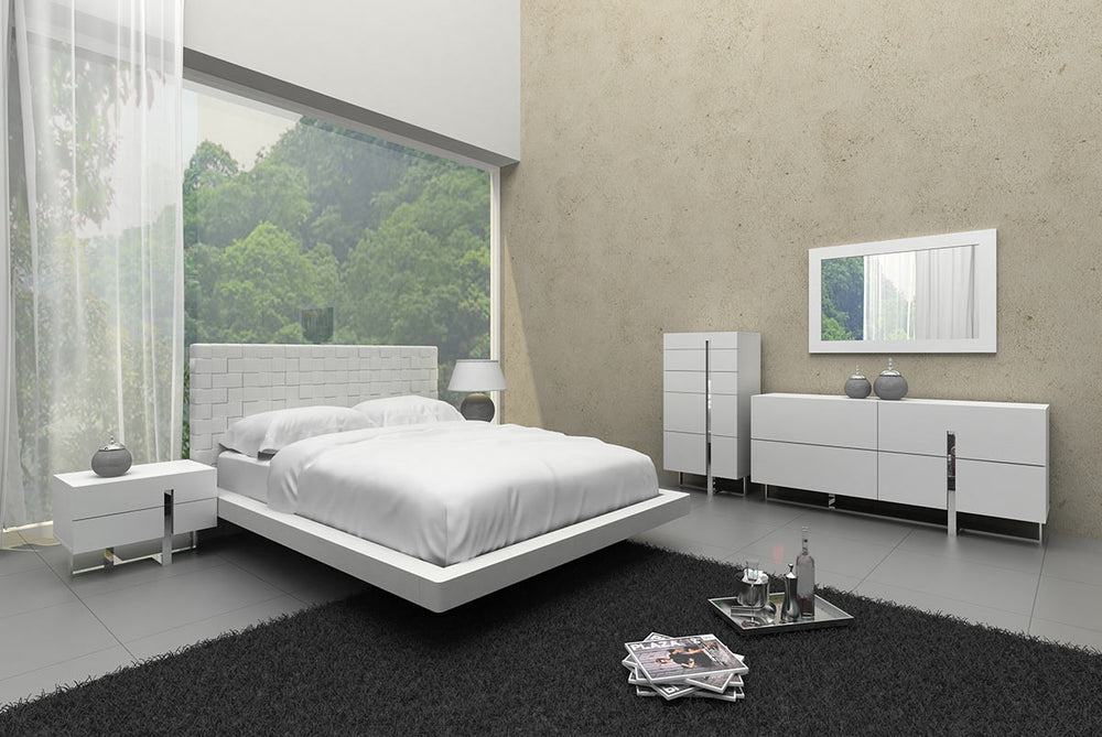 VIG Furniture Eastern King Voco Modern White Leather Pattern Headboard Bed VGCN1301-B2-EK