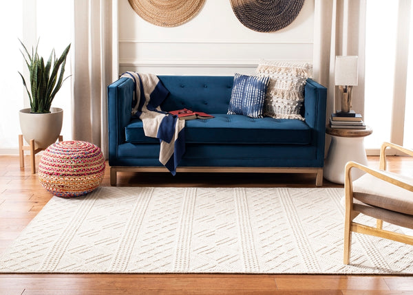 Safavieh Vermont VRM211 Hand Woven Rug