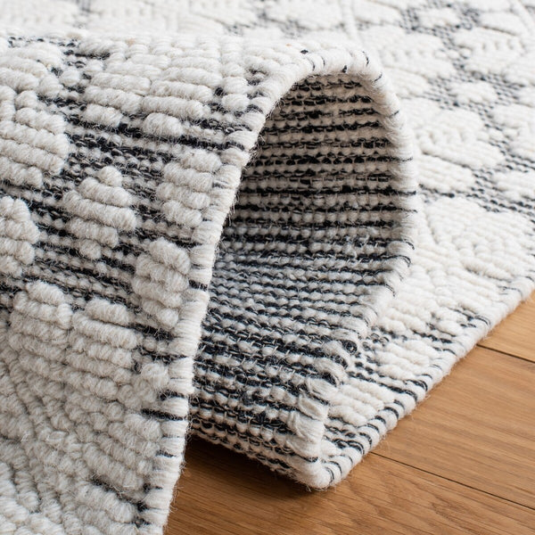 Safavieh Vermont 303 Hand Woven Wool Pile Rug X22X VRM303Z-3