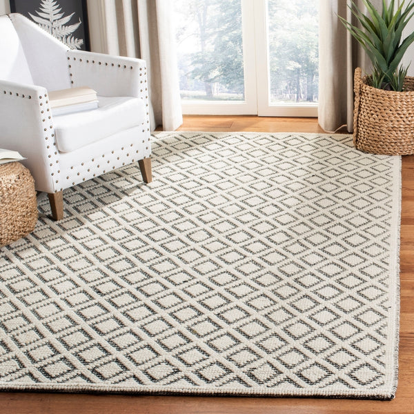 Safavieh Vermont 304 Hand Woven Wool Pile Rug X22X VRM304Z-3