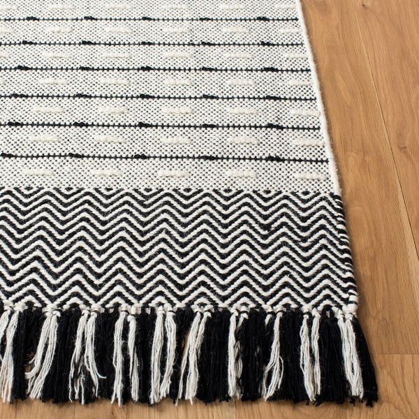 Vermont 504 Flat Weave 50% Wool, 50% Cotton 0 Rug Ivory / Black 50% Wool, 50% Cotton VRM504A-5