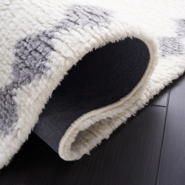 Safavieh Vermont 550 Hand Tufted New Zealand Wool and Cotton with Latex Contemporary Rug VRM550A-8