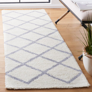 Safavieh Vermont 552 Hand Tufted New Zealand Wool and Cotton with Latex Contemporary Rug VRM552A-8
