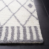 Safavieh Vermont 553 Hand Tufted New Zealand Wool and Cotton with Latex Contemporary Rug VRM553A-8