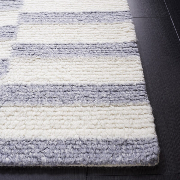 Safavieh Vermont 555 Hand Tufted New Zealand Wool and Cotton with Latex Contemporary Rug VRM555A-8