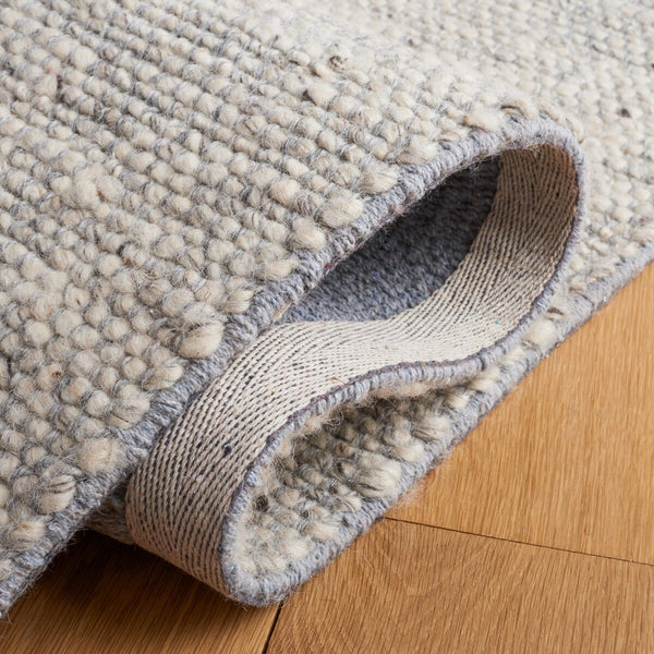 Safavieh Vermont 701 Hand Loomed 60% Wool/20% Polyester/and 20% Cotton Rug VRM701A-8