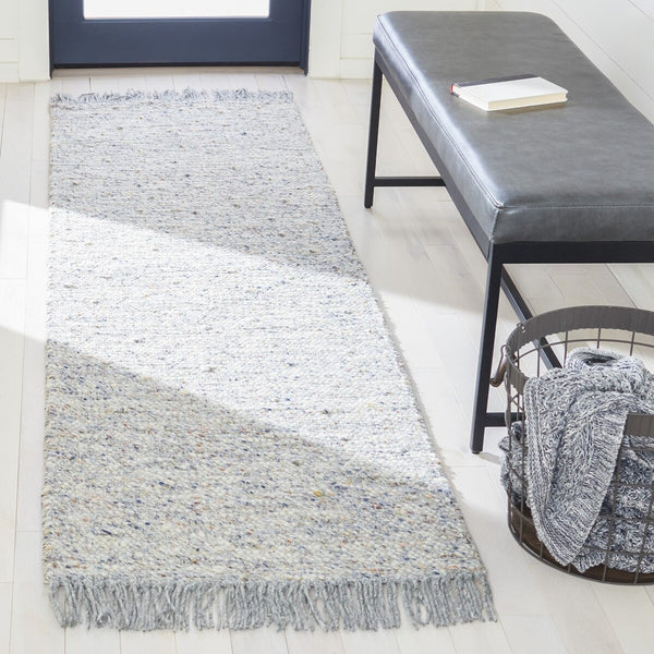 Safavieh Vermont 701 Hand Loomed 60% Wool/20% Polyester/and 20% Cotton Rug VRM701F-8