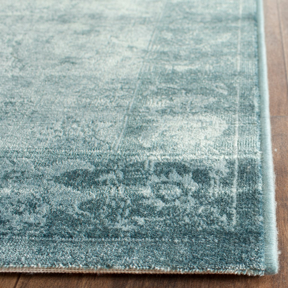 Safavieh Vintage VTG245 Power Loomed Rug