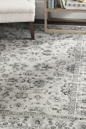 Safavieh Vintage 430 Power Loomed Polypropylene Pile Rug VTG430A-2339