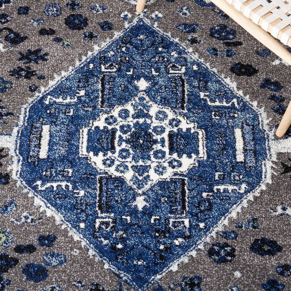 Safavieh Vintage Hamadan 201 Power Loomed Polypropylene Transitional Rug VTH201B-9
