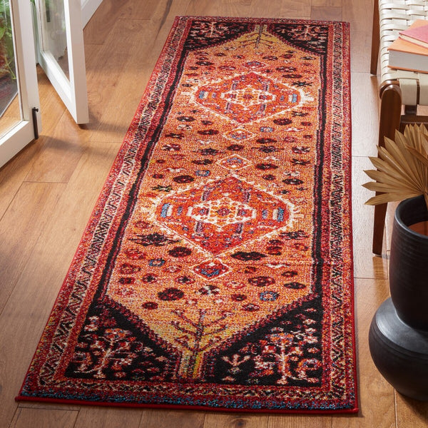 Safavieh Vintage Hamadan 201 Power Loomed Polypropylene Transitional Rug VTH201P-9