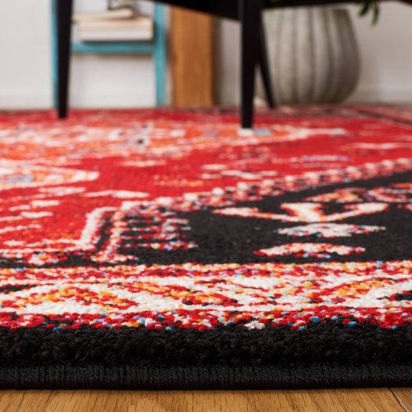 Safavieh Vintage Hamadan 201 Power Loomed Polypropylene Transitional Rug VTH201Q-9