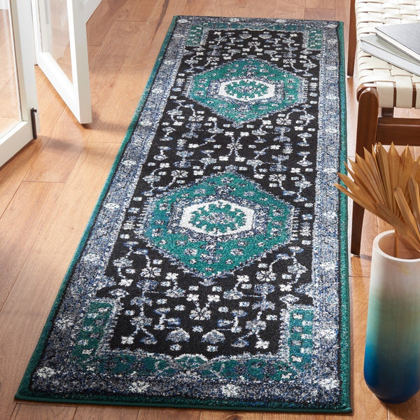 Safavieh Vintage Hamadan 204 Power Loomed Polypropylene Transitional Rug VTH204Y-9