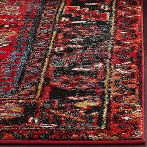 Safavieh Vintage Hamadan 211 Power Loomed Polypropylene Transitional Rug VTH211A-9SQ
