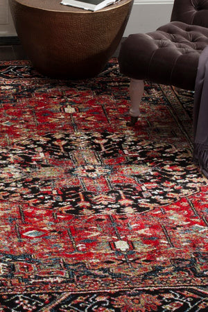 Safavieh Vintage Hamadan 215 Power Loomed Polypropylene Transitional Rug VTH215A-9SQ