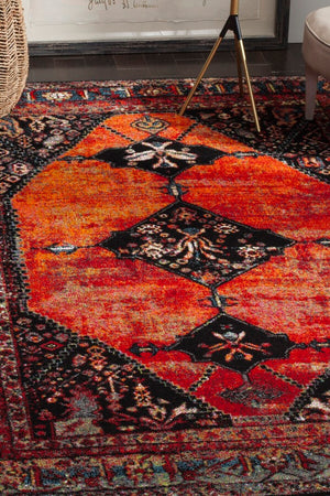 Safavieh Vintage Hamadan 217 Power Loomed Polypropylene Transitional Rug VTH217B-222